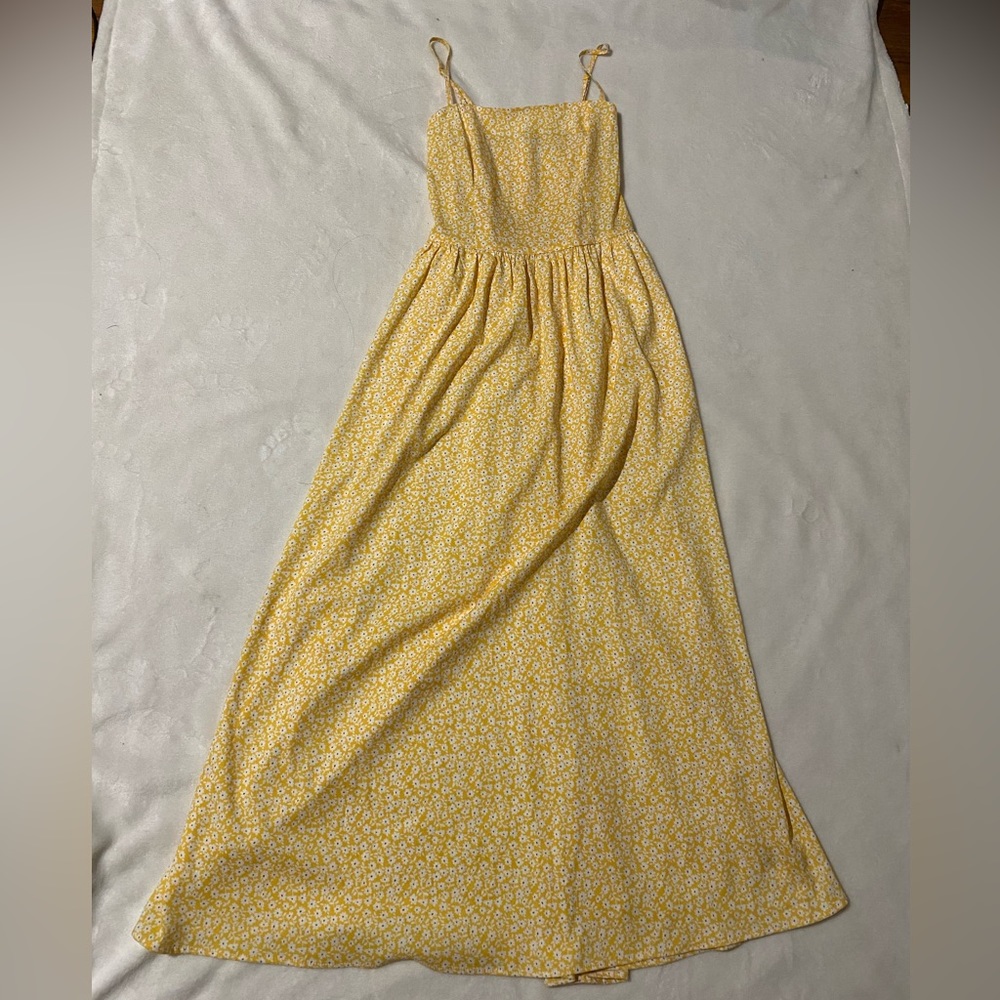 GOODTHREADS RADIANT YELLOW FLORAL MAXI DRESS